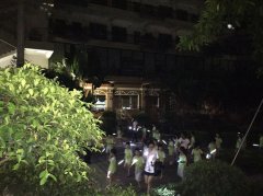 踏破黑暗，守護(hù)部落The Amazon Jungle Morning 