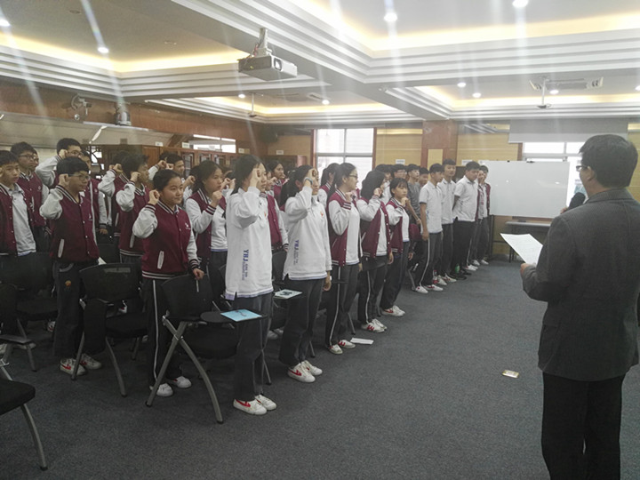 挖潛大會(huì)挖潛力，備戰(zhàn)中考備戰(zhàn)忙 ——龍華中英文實(shí)驗(yàn)學(xué)校開(kāi)展“備戰(zhàn)中考，挖掘潛力”主題備考活動(dòng) 