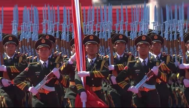 燃爆了！主席沙場點兵，這些事兒一定講給孩子聽！