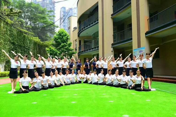 “春暉遍四方，師恩日月長“——溪山幼兒園慶祝教師節(jié)活動