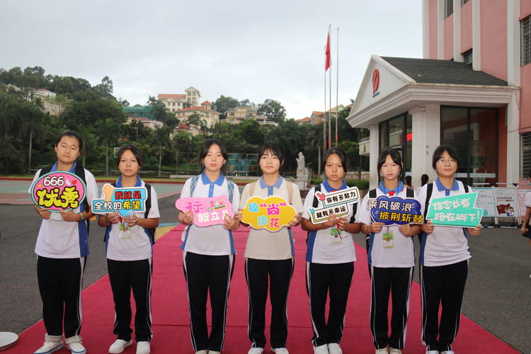 開學(xué)季，我們共同的故事